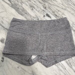 Fleo Women's Athletic Shorts in Heather Gray